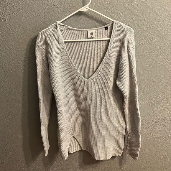 Women's Cabi ‎ Gray V-neck sweater oversized Size XS - Picture 2 of 7
